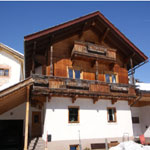 Chalet Dengg Booking : Cateredskichalets
